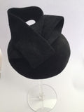 MIni black felt button beret/hat