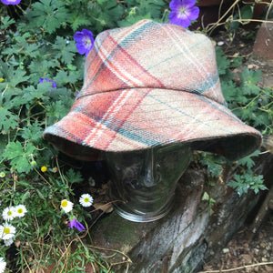 Tartan wool bucket hat